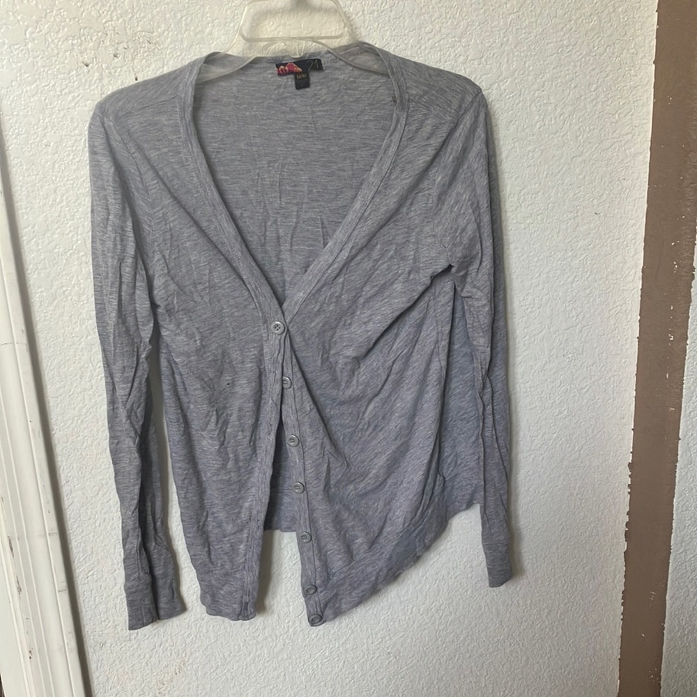 FINAL MARKDOWN 21 lightweight cardigan medium